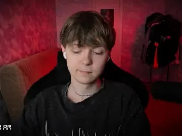 reeves_bae – webcam model profile photo Image 17