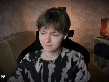 reeves_bae – webcam model profile photo Image 19