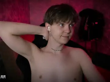 reeves_bae – webcam model profile photo Image 9