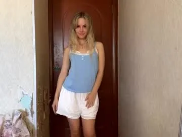 SusyBlair – webcam model profile photo Image 5