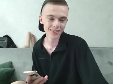 Libely – webcam model profile photo Image 6