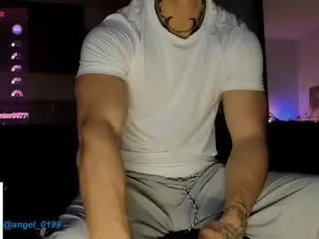 British_EmJess – webcam model profile photo Image 14