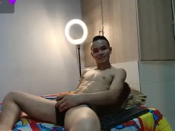 British_EmJess – webcam model profile photo Image 2