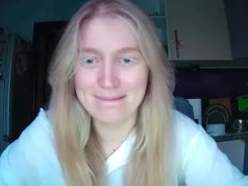 Ju--lia – webcam model profile photo Image 12