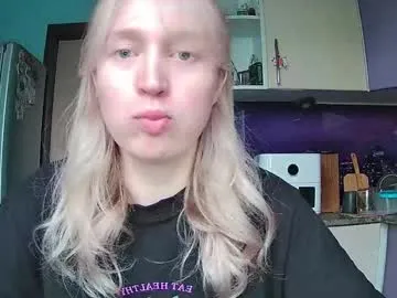 Ju--lia – webcam model profile photo Image 3