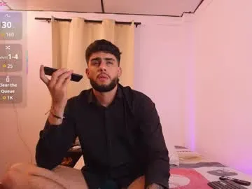 LizzieGreyX – webcam model profile photo Image 9