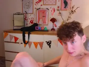 UKRaunchyRobyn – webcam model profile photo Image 8