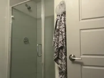 MistressLouUK – webcam model profile photo Image 5