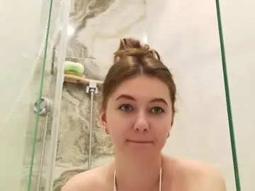 Youlalia – webcam model profile photo Image 14