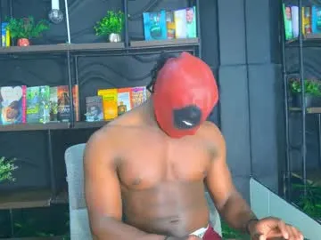 XTTX49 – webcam model profile photo Image 15