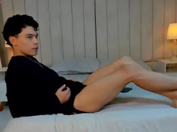 British_EmJess – webcam model profile photo Image 16