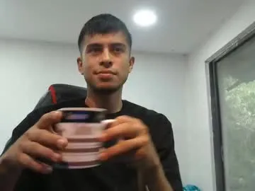 KateDivineUK – webcam model profile photo Image 8