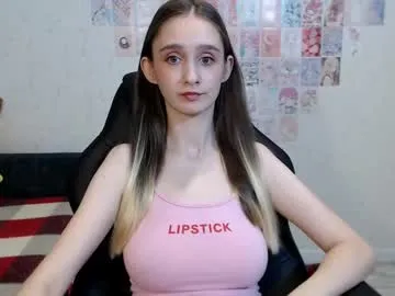 SusyBlair – webcam model profile photo Image 4