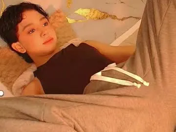 SusyBlair – webcam model profile photo Image 8