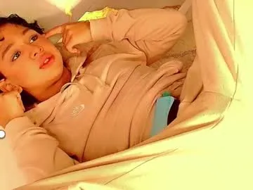 SusyBlair – webcam model profile photo Image 9