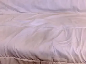 LoraDevine – webcam model profile photo Image 13