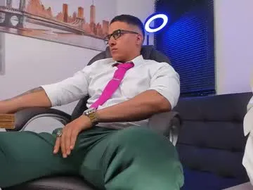 Benson18y – webcam model profile photo Image 14