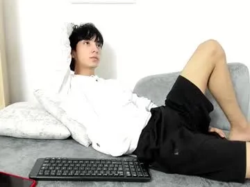 blondeangel_4u2 – webcam model profile photo Image 11