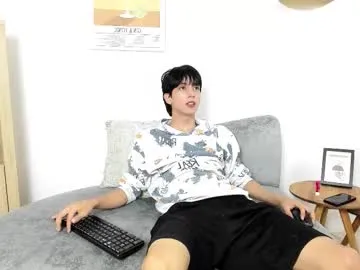 blondeangel_4u2 – webcam model profile photo Image 9