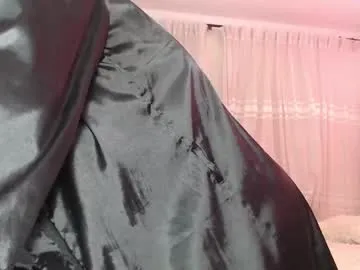 LorrySkye – webcam model profile photo Image 11