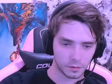 DominantAlex18 – webcam model profile photo Image 10