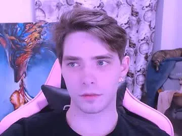 DominantAlex18 – webcam model profile photo Image 12