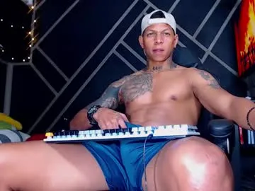 MarilynRainbow – webcam model profile photo Image 5