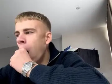 RYUTA_9911 – webcam model profile photo Image 17