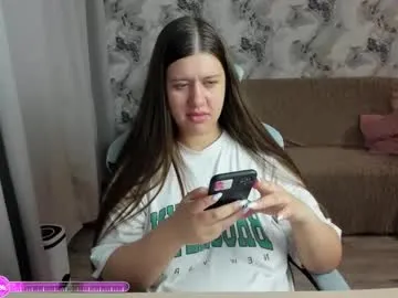 Valeriajade – webcam model profile photo Image 2