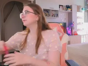 BlondieDolly – webcam model profile photo Image 8