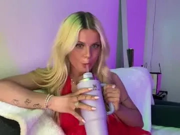 ella_hill – webcam model profile photo