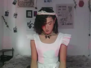 KrissyQueen – webcam model profile photo Image 3