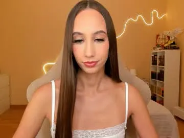 TenderLora – webcam model profile photo Image 11