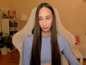 TenderLora – webcam model profile photo Image 16