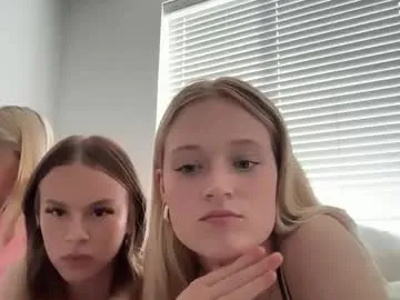 emmynoelle's Thumb Image