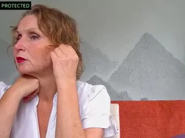 MarilynRainbow – webcam model profile photo Image 9