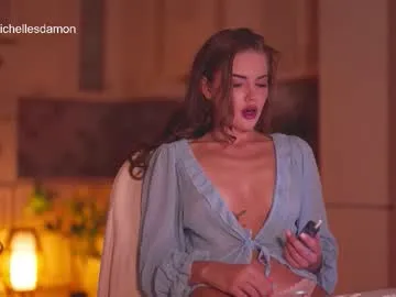 SofiaSins – webcam model profile photo Image 6