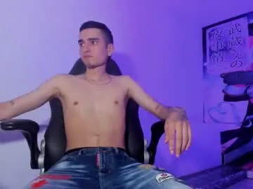 RiogaMaster – webcam model profile photo Image 6