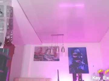 milla_milla – webcam model profile photo Image 18