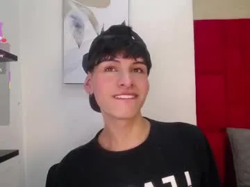 British_EmJess – webcam model profile photo Image 3