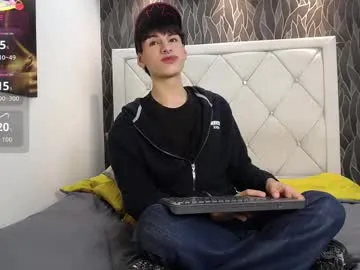 British_EmJess – webcam model profile photo Image 7