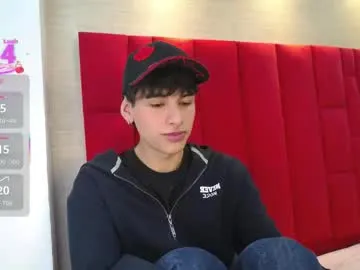 British_EmJess – webcam model profile photo Image 9