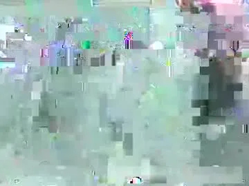 blondeangel_4u2 – webcam model profile photo Image 3