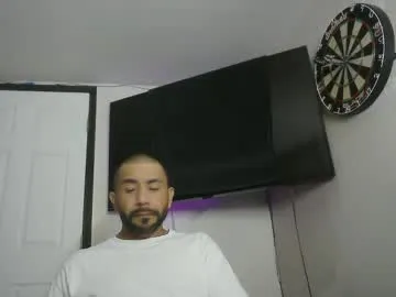 British_EmJess – webcam model profile photo Image 12