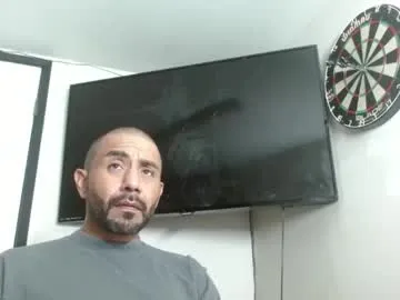 British_EmJess – webcam model profile photo Image 18