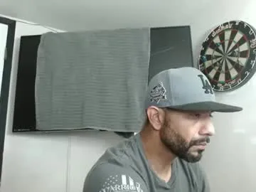 British_EmJess – webcam model profile photo Image 19