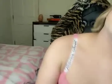 femgirl99 Image 4