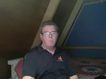 LoraDevine – webcam model profile photo Image 14