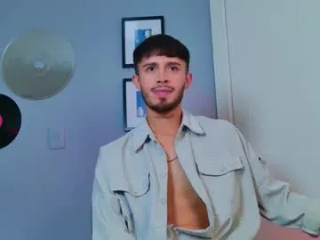 XTTX49 – webcam model profile photo Image 11