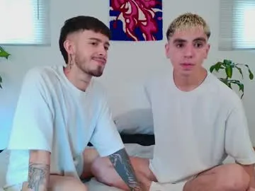 XTTX49 – webcam model profile photo Image 14